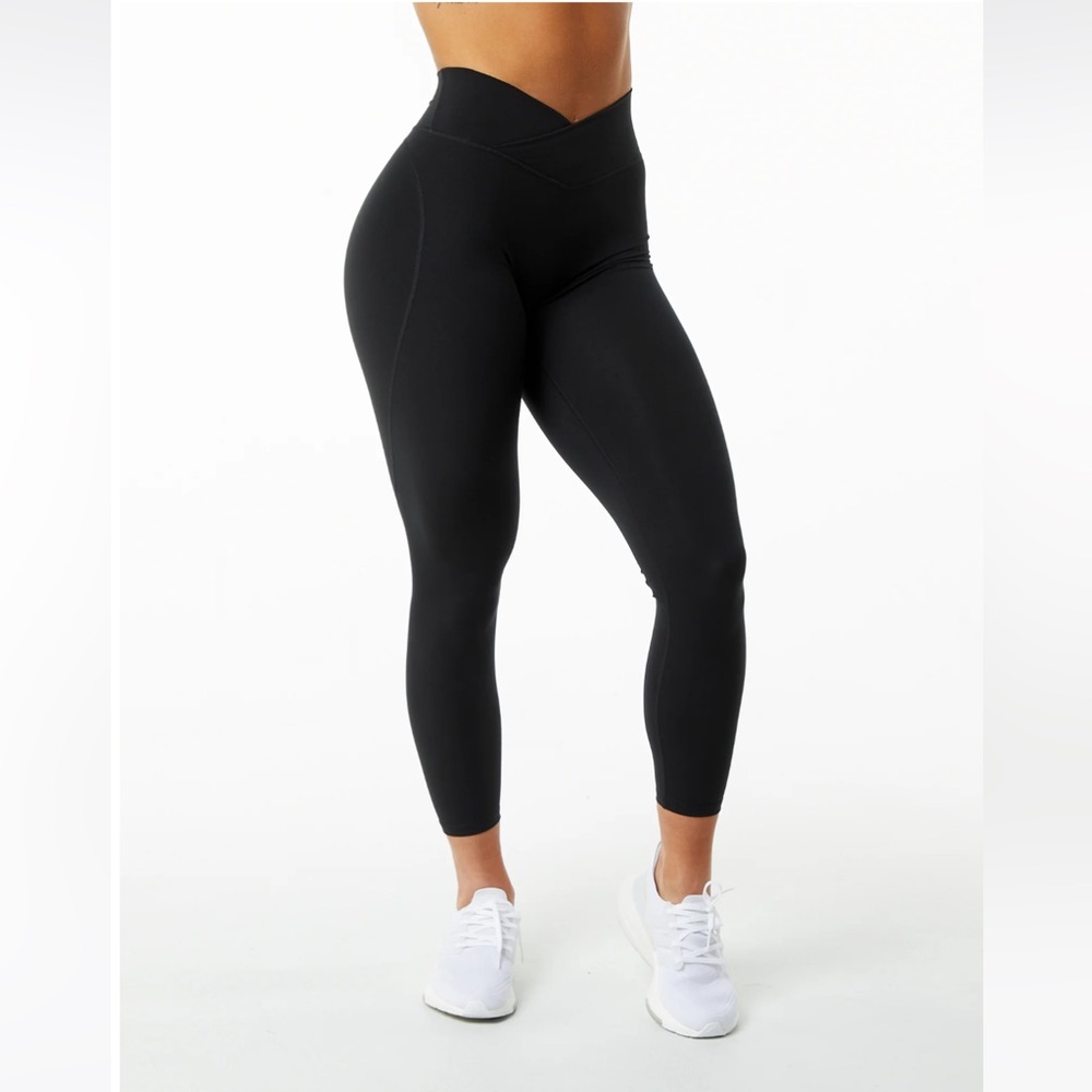 Alphalete Surface Power Legging 27"